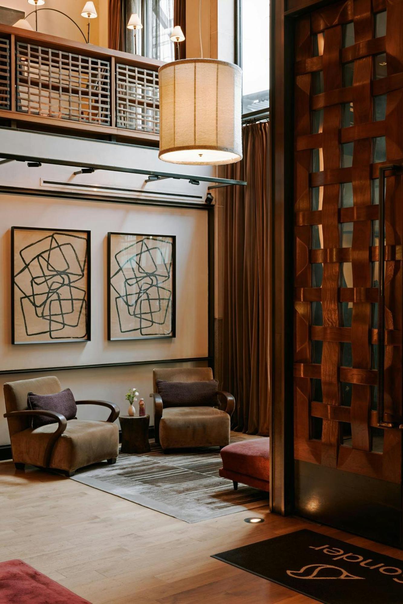 Chambers Hotel Central Park South, Sonder By Marriott Bonvoy New York Exterior photo